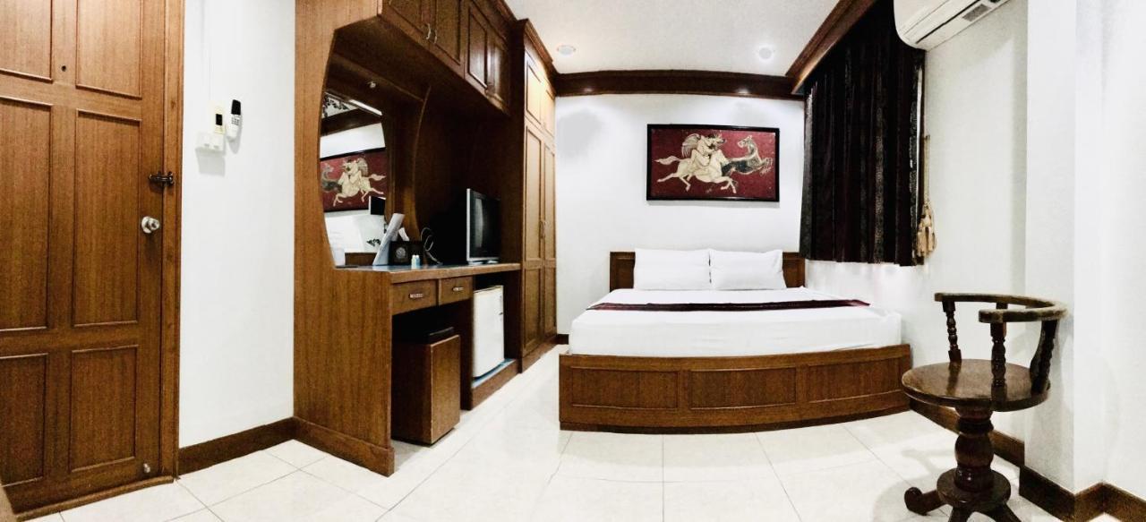 Hotel Ez House à Sukhothaï Extérieur photo
