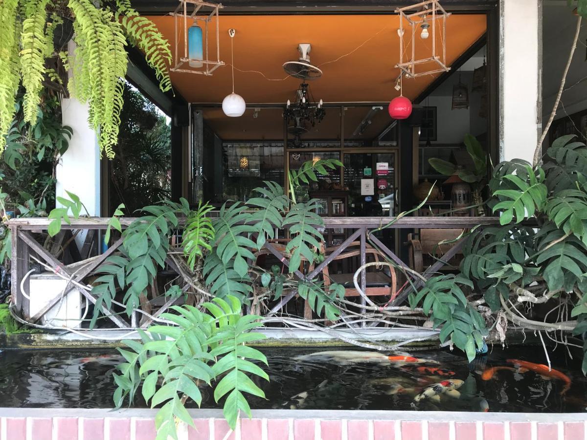 Hotel Ez House à Sukhothaï Extérieur photo